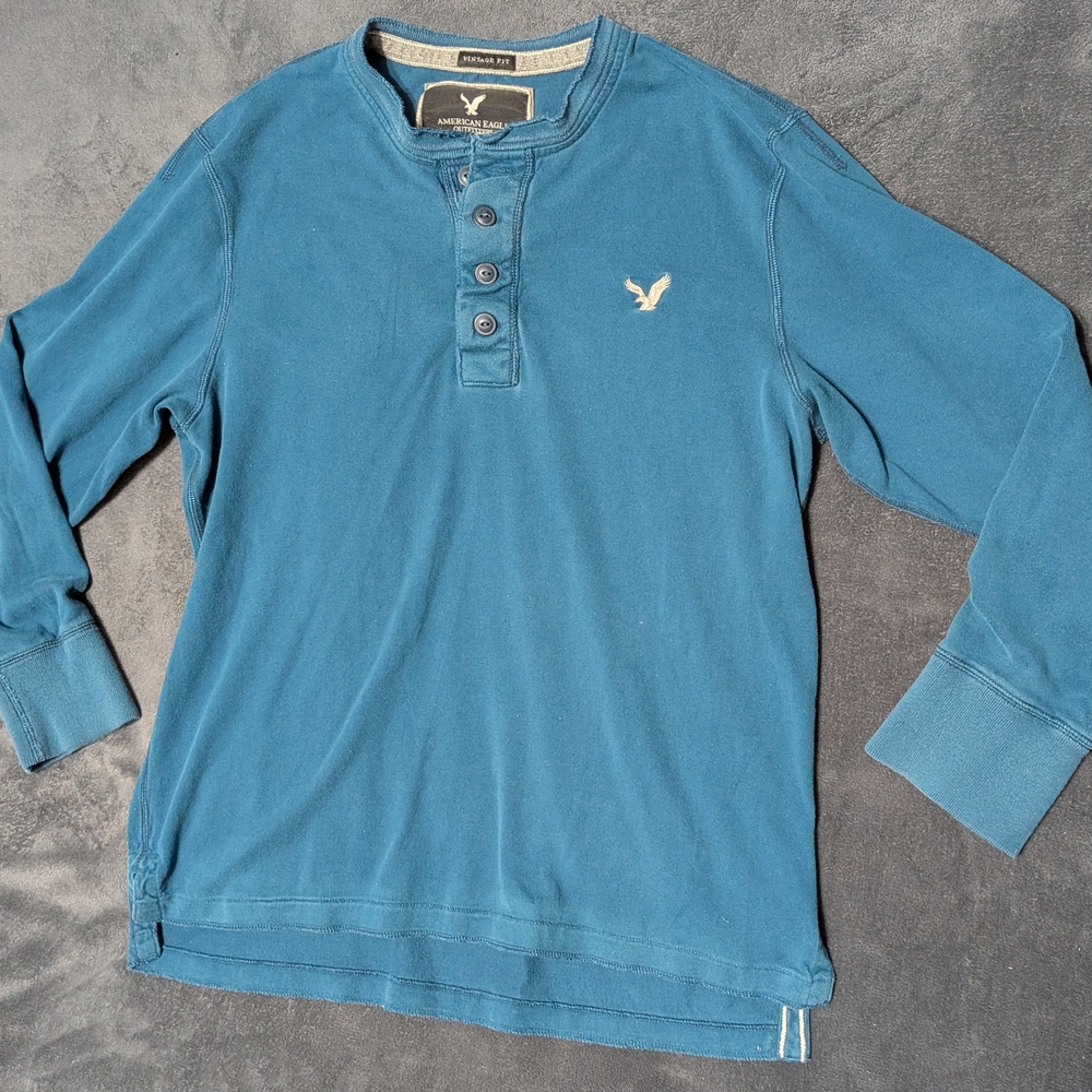 American Eagle Outfitters Teal Long Sleeve Henley